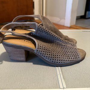 Lucky Brand Sandals